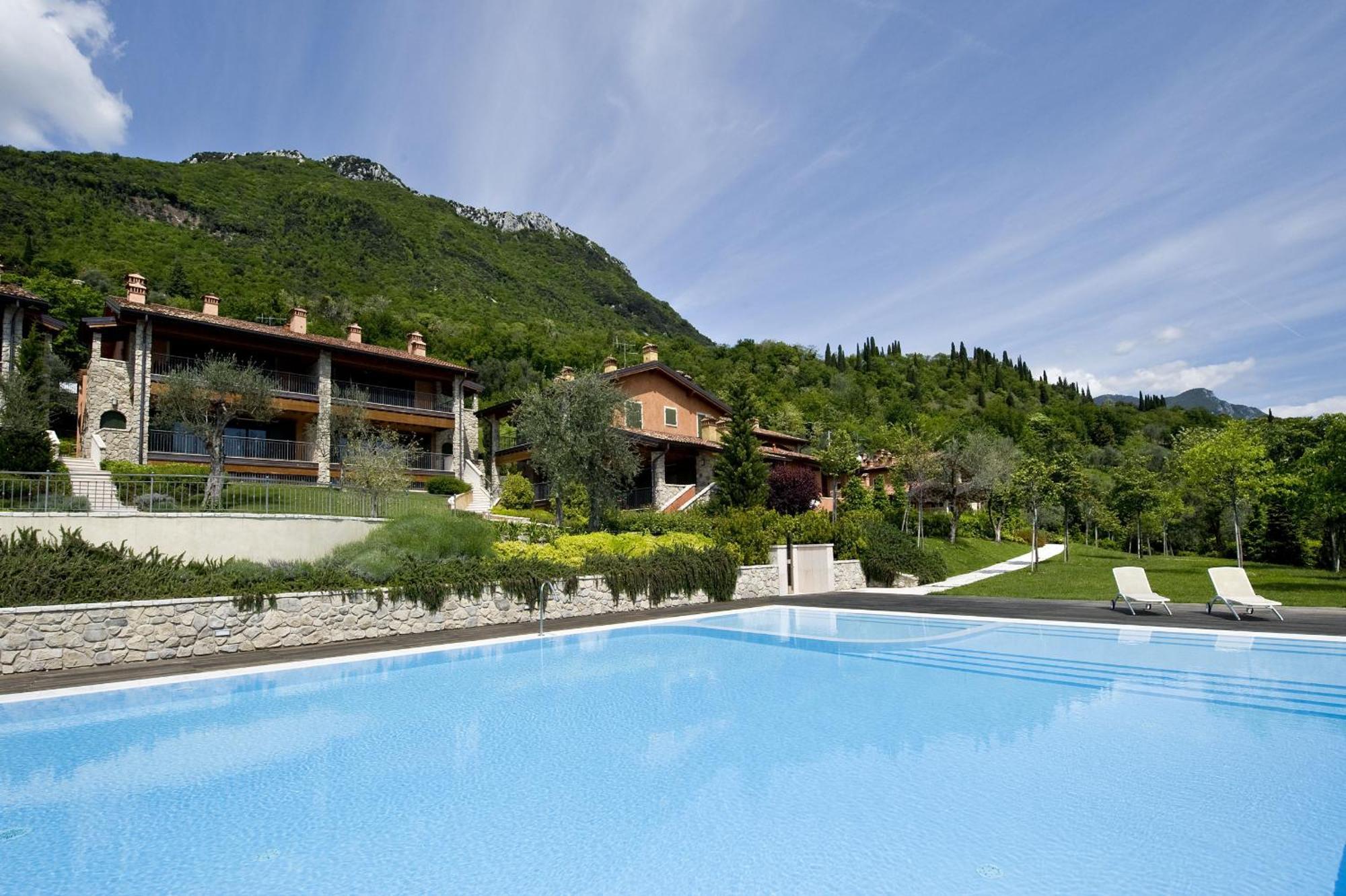 Appartamento Eagle - Rebomaholidays Toscolano Maderno Exterior foto